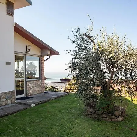 Mareli, Una Terrazza Sul Mare *